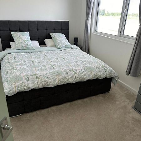 Poplar Holiday Cottage Moulton Chapel Екстериор снимка